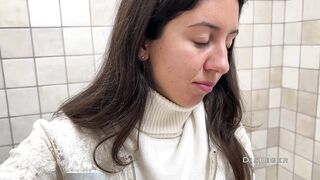 Real Porn Casting in a Public Toilet of Shopping Mall