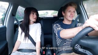 Cheating BF on back seats in Mr. Pussylicking car