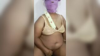 Tamil cheating beautiful hot housewife nice fucking