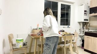 Farting While Cooking