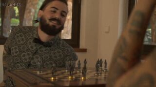 Strip chess games