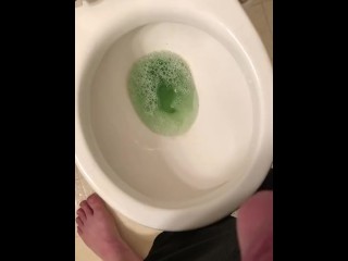 A quick piss