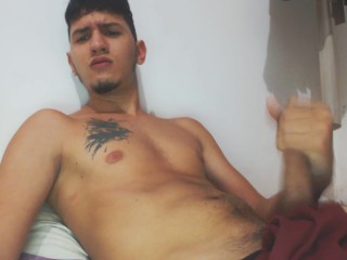 At 3AM I always get hot and my friend ends up sending me videos and picture