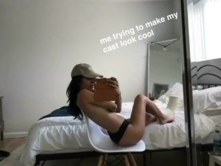 Avery Black In A Cast / XXX Snapchat Tease