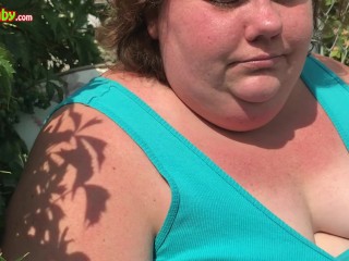 BBW Flashes Fat Belly Outside