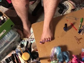 Boobs Ross - Toenail Painting (sloppy)