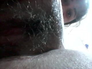 Buceta peluda de uma virgem! - Hairy pussy of a virgin!