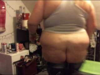 buttcrack in ripped jeans