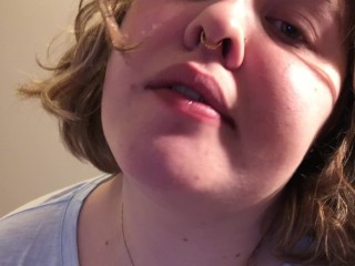 CHUBBY BBW STUFFS HERSELF WITH CAKE AND EXPANDS BELLY