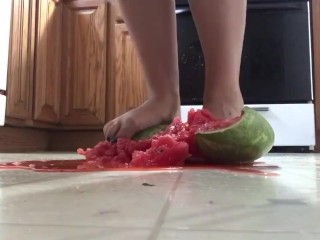 Crushing a watermelon