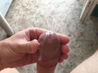 Cumshot in slowmotion