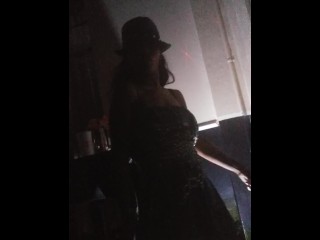 Dancin in the dark