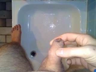 durch die Vorhaut pissen