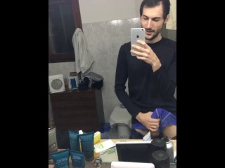 Enlève moi ce caleçon !