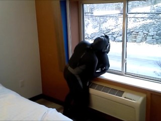 frogmen show at hotel window
