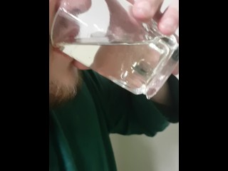 Gagging on dirty pee water