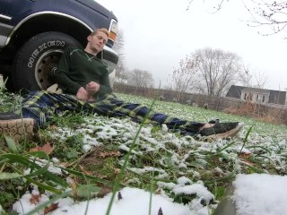 HOW TO GET HARD OUTSIDE! (just do it!)
