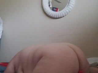 Humping vibrator play