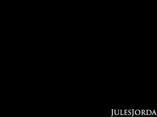 Jules Jordan - Dredd Goes Deep Into Daisy Stone's ASS