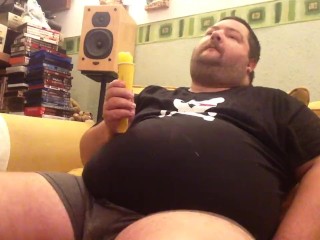 just eatin an icie clip