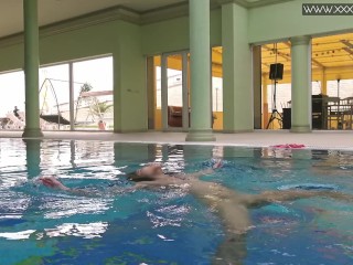Lady Dee Czech teen sexy underwater