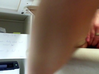 Masturbate at work : Day 36.cum with me!