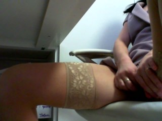 MASTURBATE AT WORK: DAY 7 :SNOWING DAY