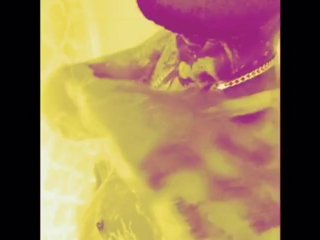 No label