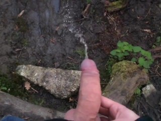 peeing in slow motion