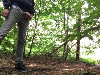 pissing with seme erection