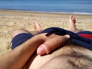 Solo male cumming on the beach