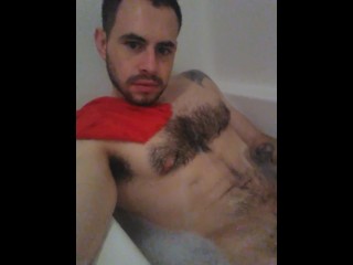 Stroking while im soakin!