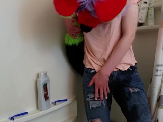 Stupid Vixen Wets Her Pants