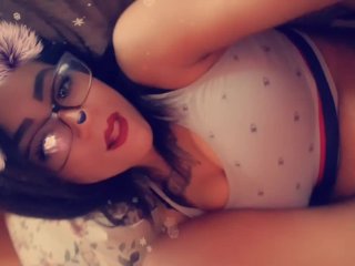 Teen Latina Pussy Play