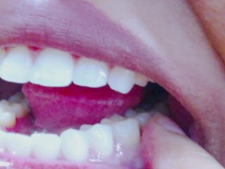 Teeth Fetish Examination