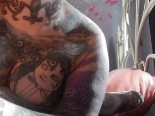 Trying to take big hits. Olivia inks split tongue tricks