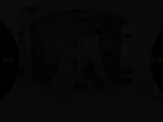 Virtualpee - Piss drinking lesbians get soaked in shower room