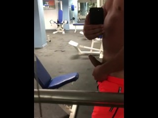 Wanking in hotel gym